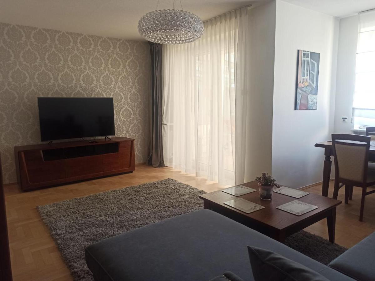 Apartament Kosciuszki كيلتشي المظهر الخارجي الصورة